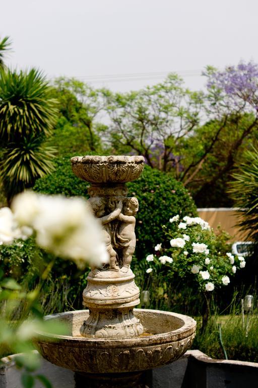 Little Tuscany Boutique Hotel Johannesburg Exterior photo